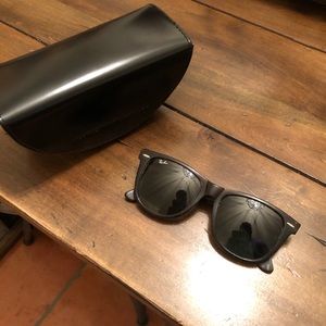 Ray-ban Sunglasses (wayfarer wide frames)